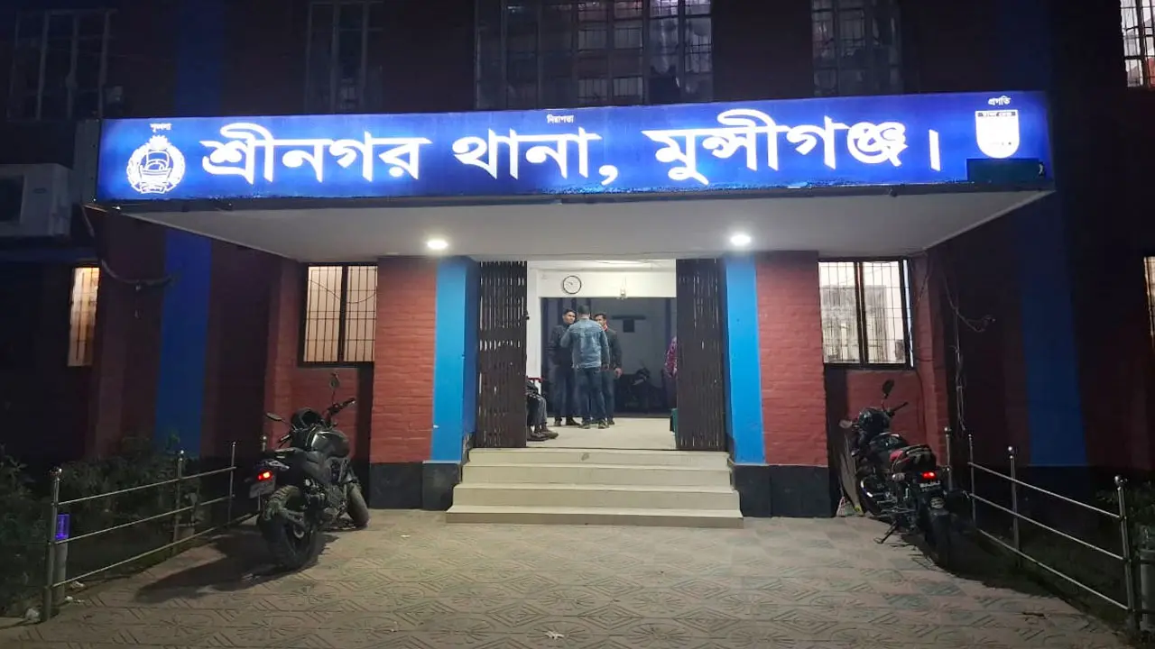 ওসি প্রত্যাহার, থানা থেকে ছিনতাই করা যুবদল নেতাসহ গ্রেপ্তার ৪