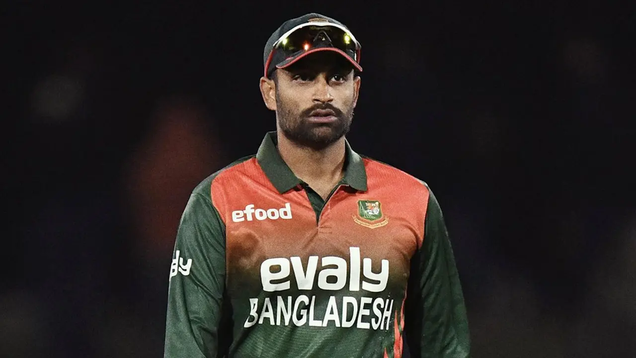 আন্তর্জাতিক ক্রিকেট থেকে তামিম ইকবালের অবসর ঘোষণা