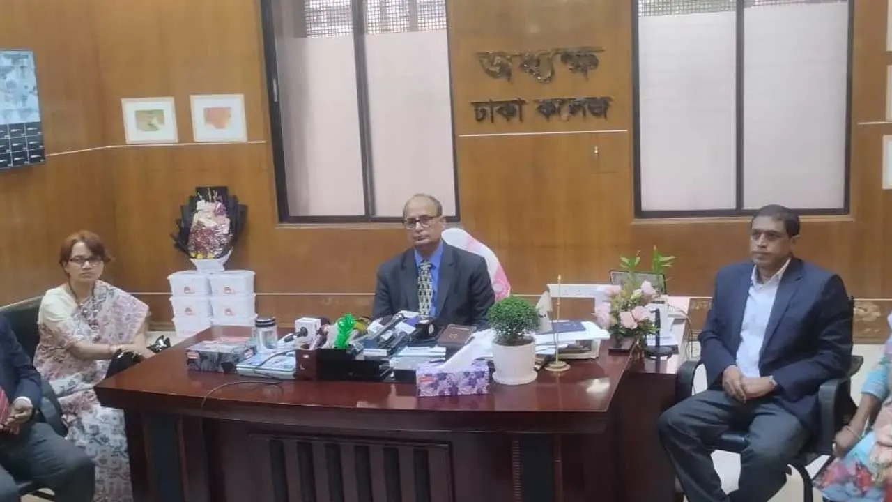 ৭ কলেজ শিক্ষার্থীদের জন্য নতুন কাঠামো দাঁড় করানো হবে