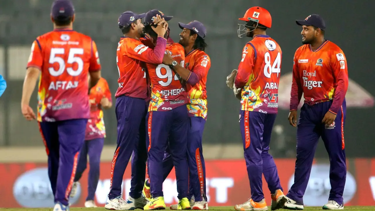 হ্যাটট্রিক জয়ে প্লে অফের আরো কাছে রাজশাহী