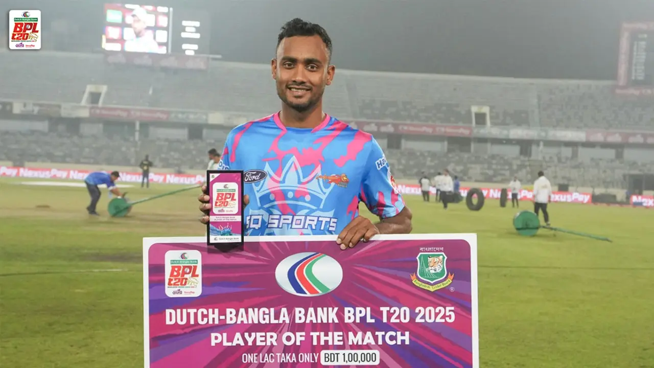 মিতব্যয়ী ৪ উইকেটে রেকর্ড গড়লেন শরিফুল