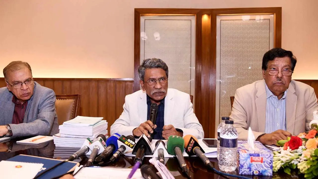 রাষ্ট্রের মূলনীতির ব্যাপারে ঐকমত্য হয়নি : আলী রীয়াজ