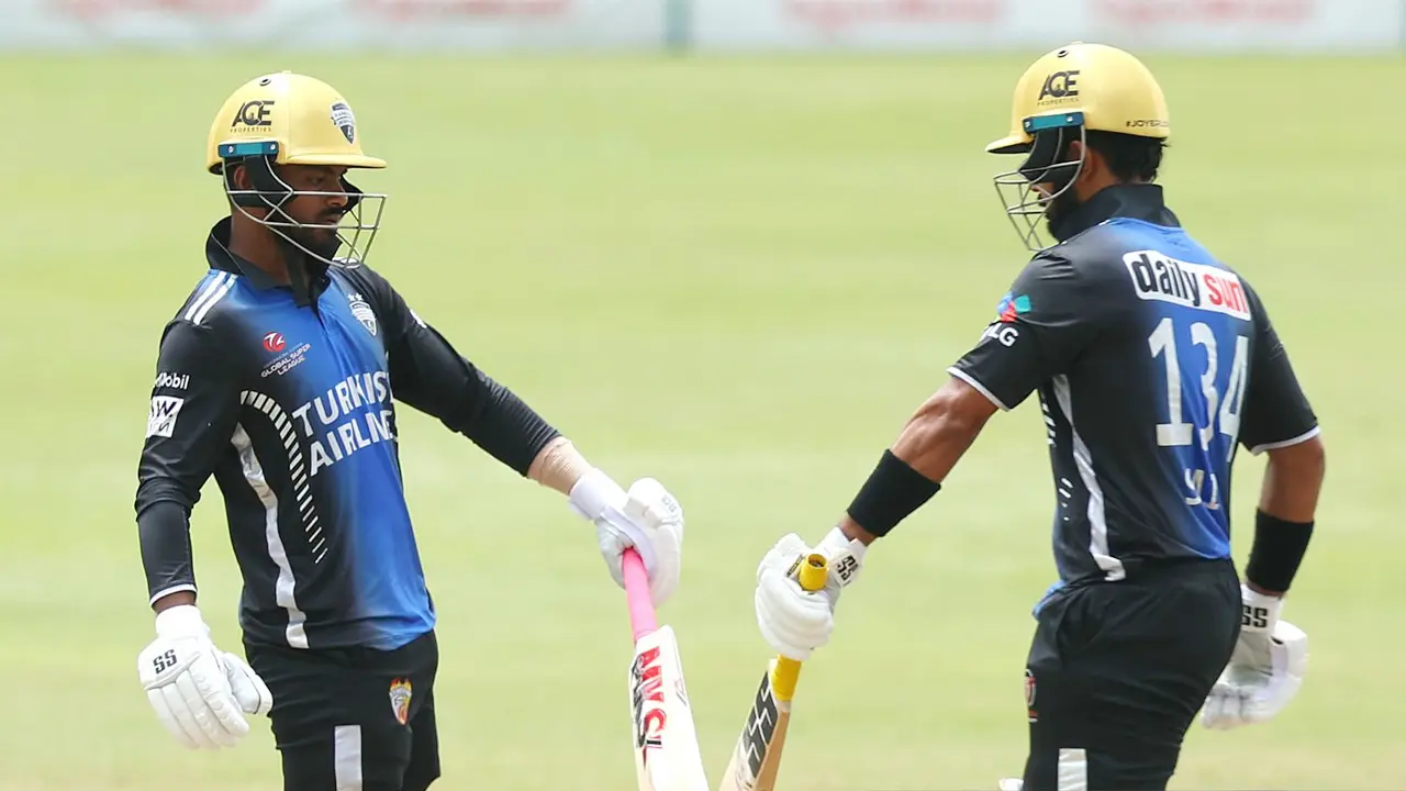 ৭৯ রানেই অলআউট, তবুও অপরাজেয় থেকে ফাইনাল খেলবে রংপুর