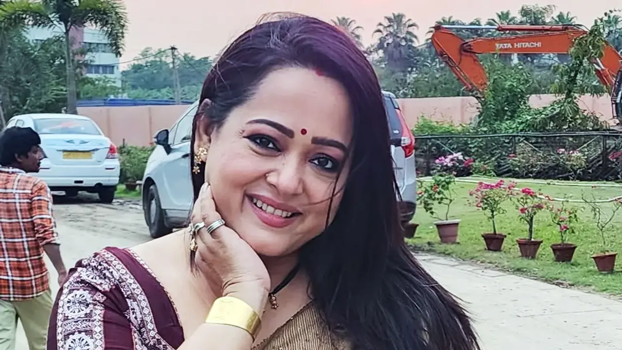 প্রচণ্ড শীতে, পানিতে ভিজে ১২ রাত শুটিং করতে হয়েছে : অপরাজিতা