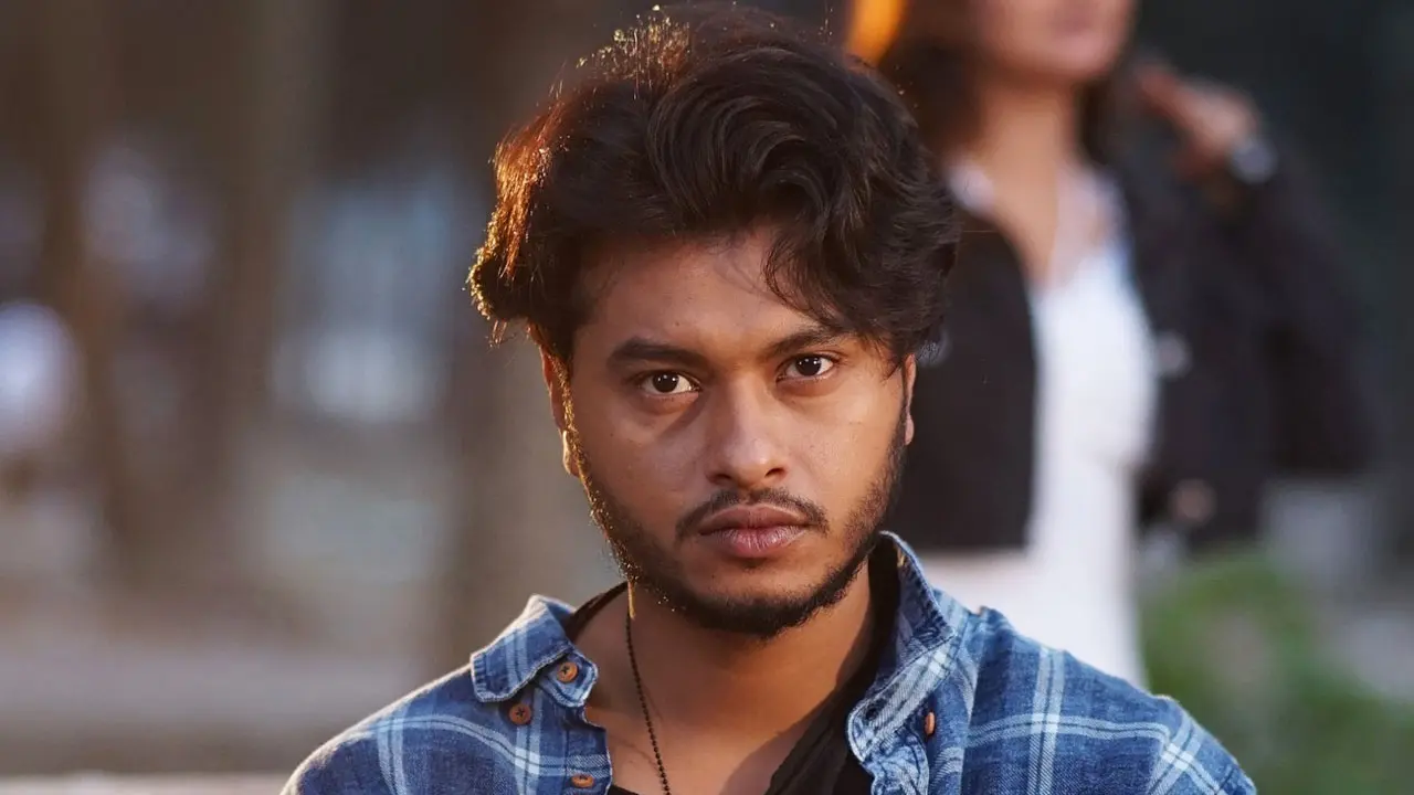 নিজের নাটক মুক্তি না দিতে অনুরোধ করলেন আরশ খান
