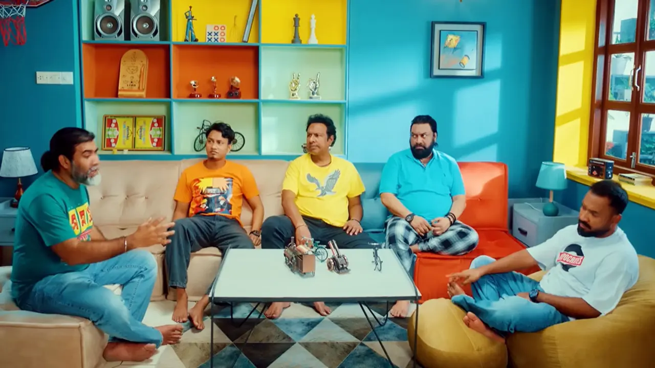 ‘ব্যাচেলর পয়েন্ট’ সংসারে নতুন ঝড়!