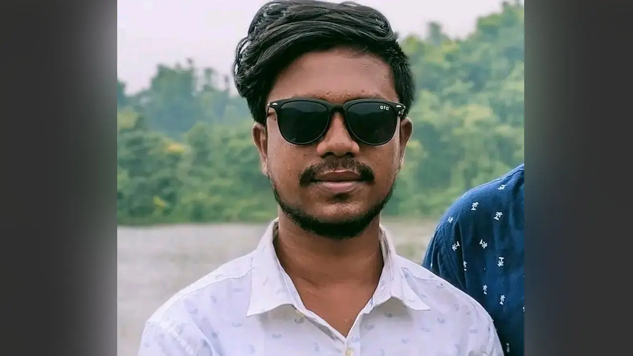 চাঁদা না পেয়ে ভাঙচুর, ছাত্রদল নেতাকে পুলিশে দিল বিএনপি