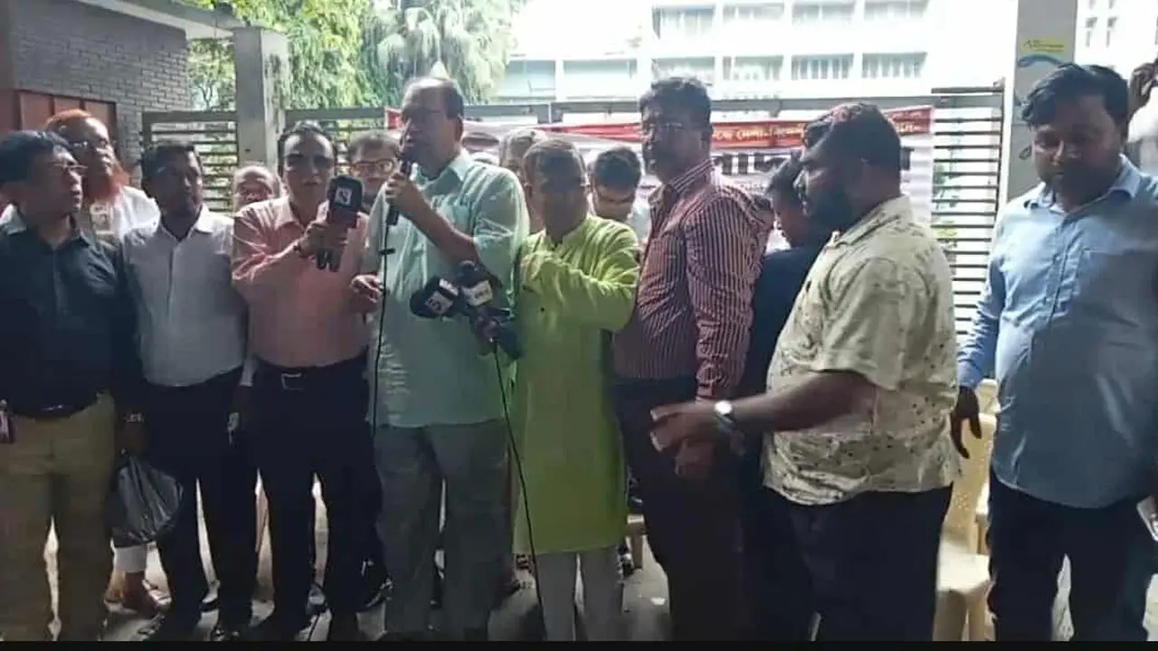 নির্বাচন বানচাল করতে পরিকল্পিতভাবে মিটফোর্ডে হত্যাকাণ্ড : দুদু