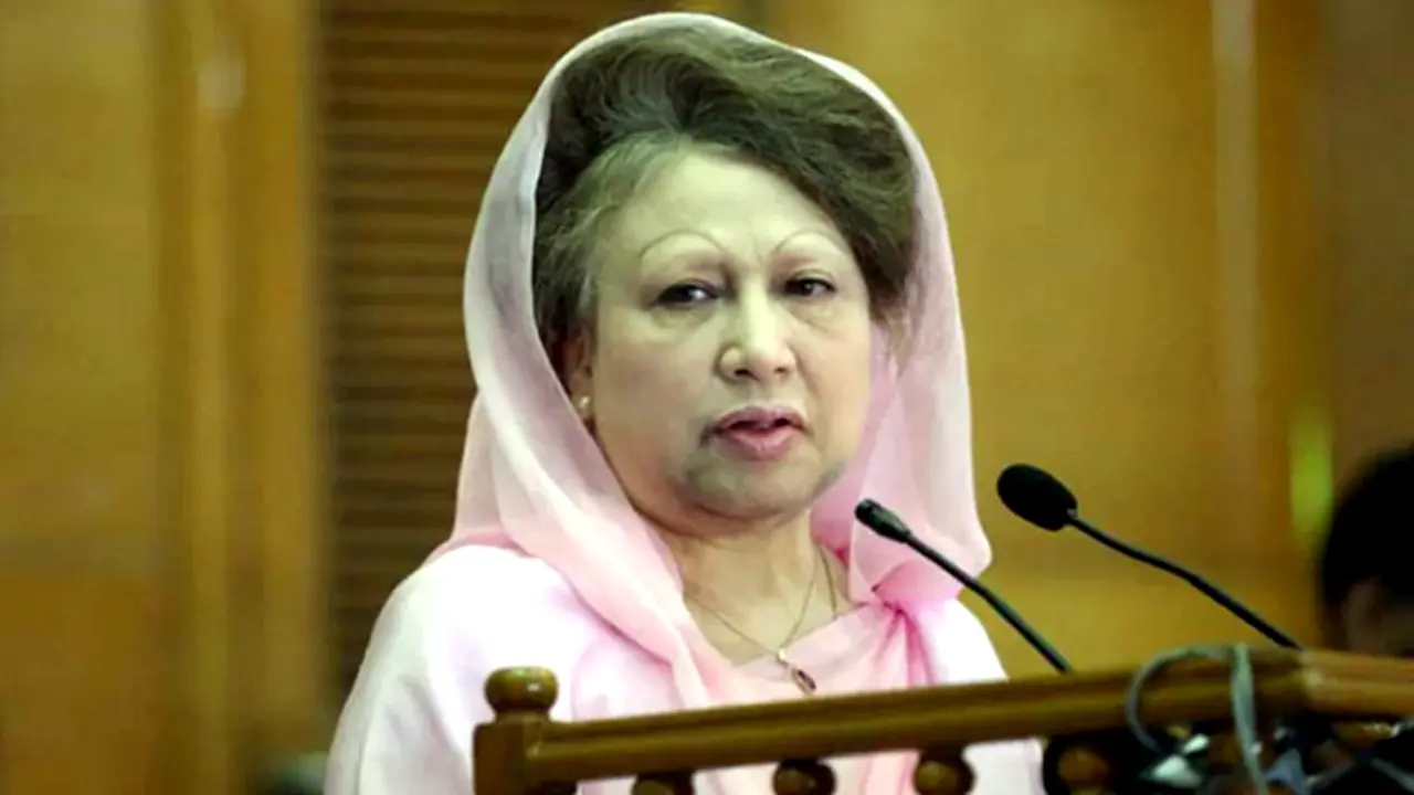 কুমিল্লায় তিন মামলা থেকে খালেদা জিয়াকে অব্যাহতি