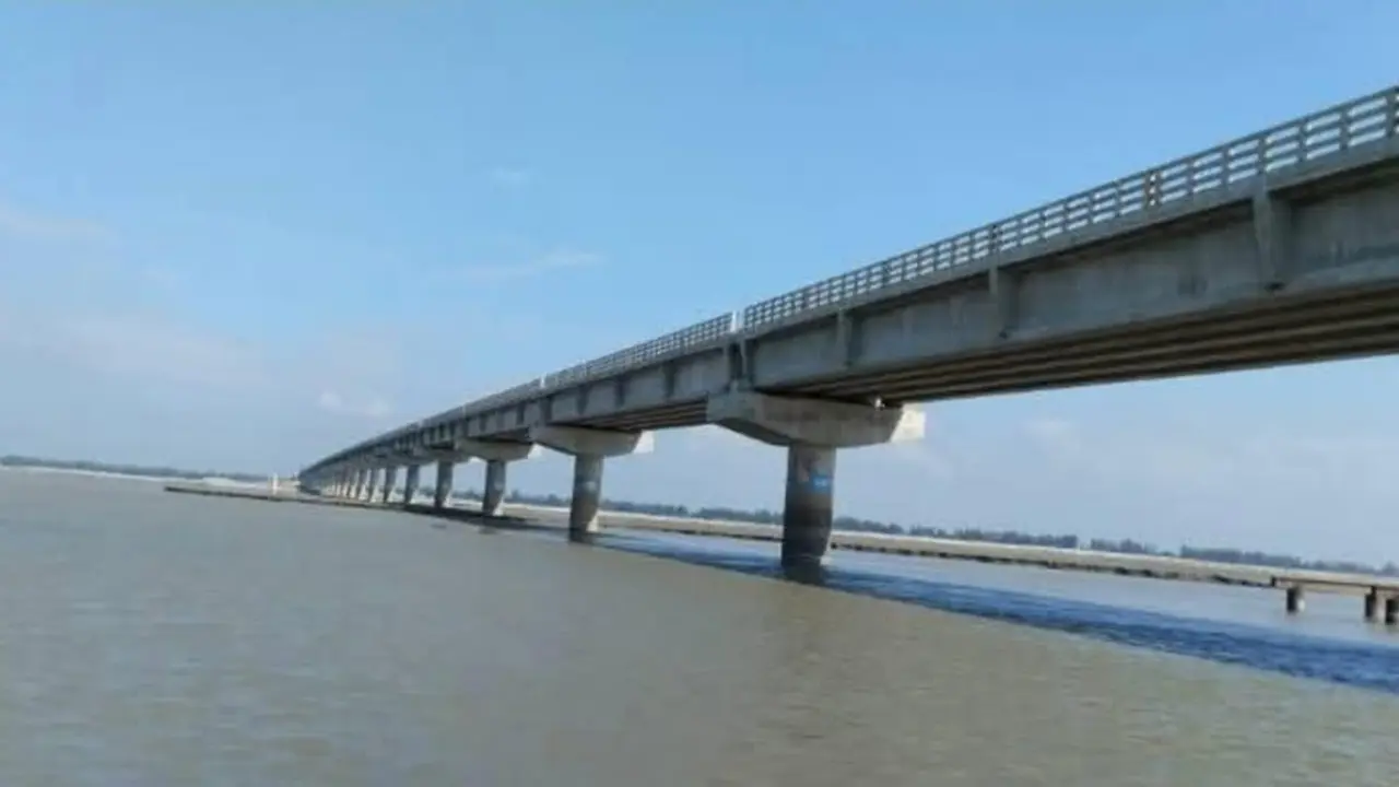উত্তরের জনপদের যুগান্তকারী হরিপুর-চিলমারী সেতু চলতি মাসেই উদ্বোধন