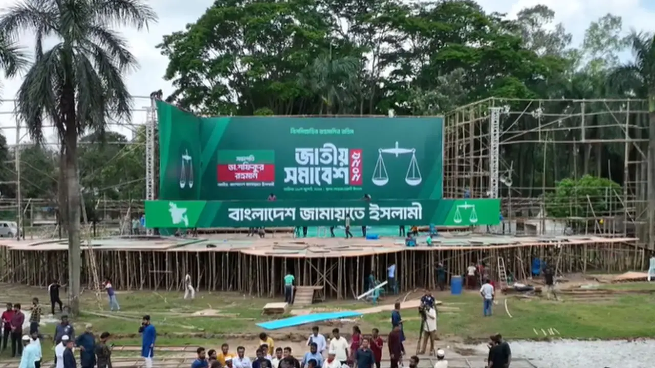রাজশাহী থেকে ৪৫ বাস ও একটি ট্রেনে আসবেন নেতাকর্মীরা