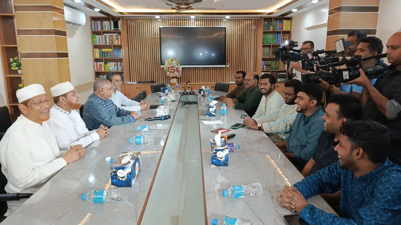 পিআর পদ্ধতিতে নির্বাচন আয়োজনে সরকারকে চাপে রাখায় ঐকমত্য