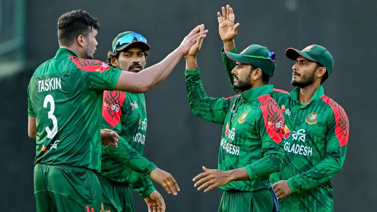 তিন ম্যাচেই ৫০ ওভার খেলতে ব্যর্থ বাংলাদেশ, যা বললেন মিরাজ