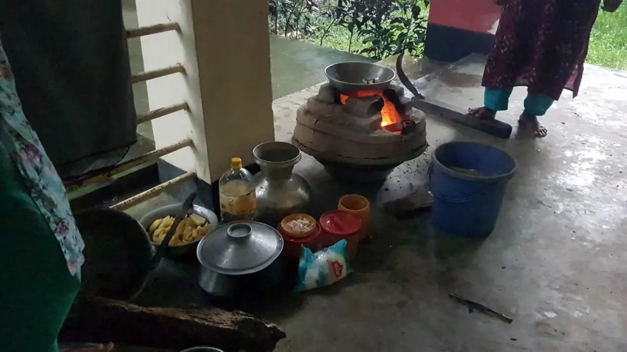 নোয়াখালীতে আশ্রয়কেন্দ্রে ২৬৮ পরিবার