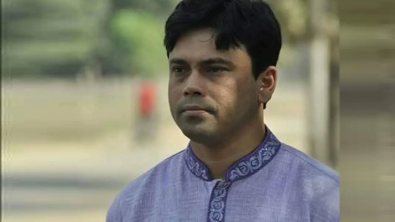 রামগড়ে সাবেক মেয়র শাহজাহান রিপন গ্রেপ্তার