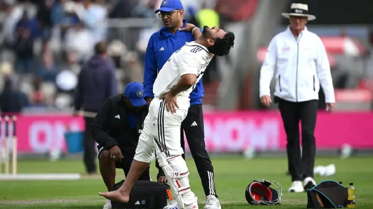 পান্তের জায়গায় নতুন মুখকে ডাকল ভারত