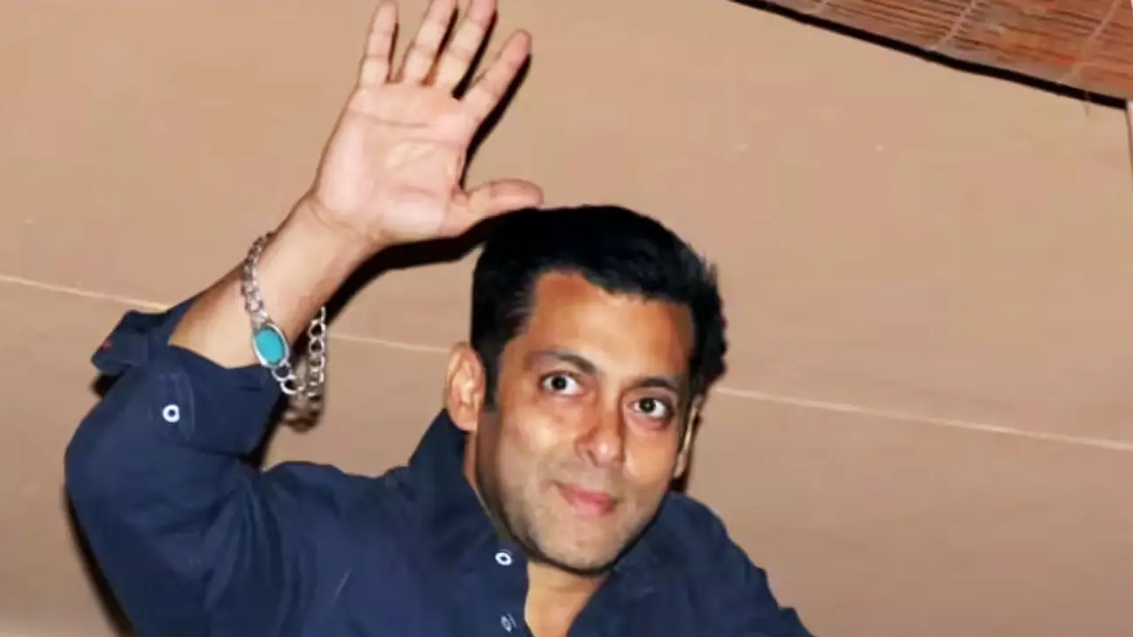 যে কারণে হাতে সবসময় এই ব্রেসলেট পরে থাকেন সালমান