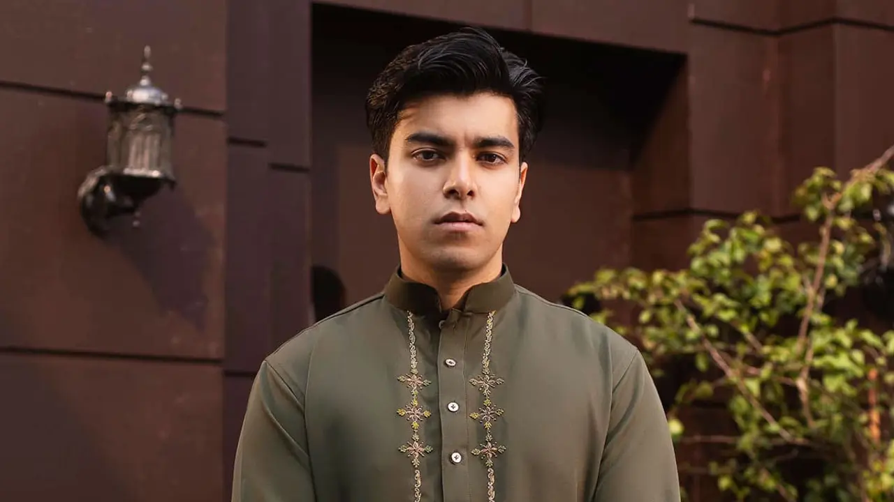রাজনৈতিক এজেন্ডার ফাঁদে পা দেবেন না, সতর্ক করলেন সালমান
