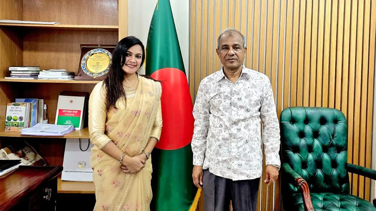 স্বরাষ্ট্র উপদেষ্টার সঙ্গে কেন দেখা করলেন শাকিবের নতুন সিনেমার প্রযোজক