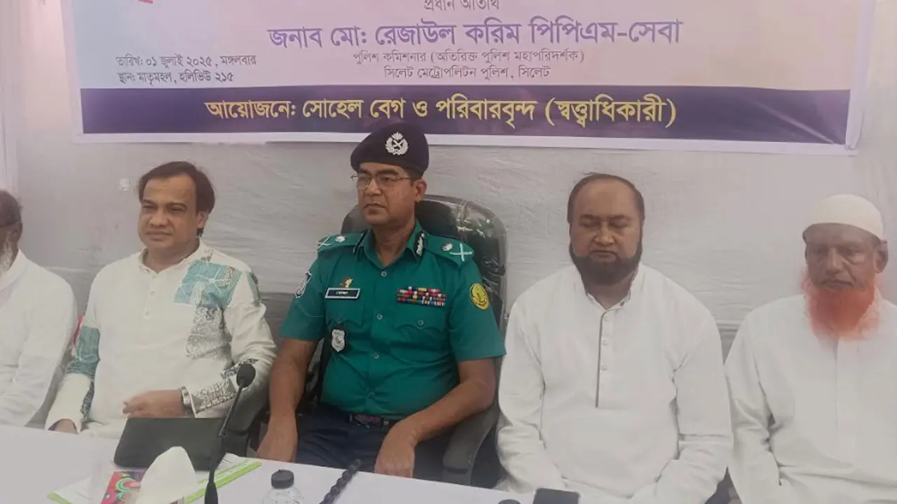 যুবলীগ-ছাত্রলীগের পর ছিল ছাত্রদল নেতার দখলে, বাড়ি ফিরে পেলেন প্রবাসী