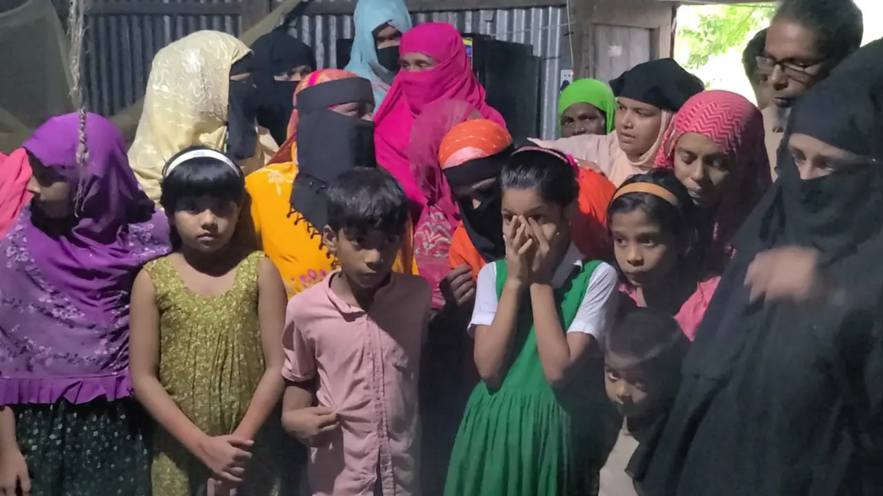 সিরাজগঞ্জে কাঁঠাল ও মুড়ি খাওয়ার পর ভাই-বোনের মৃত্যু