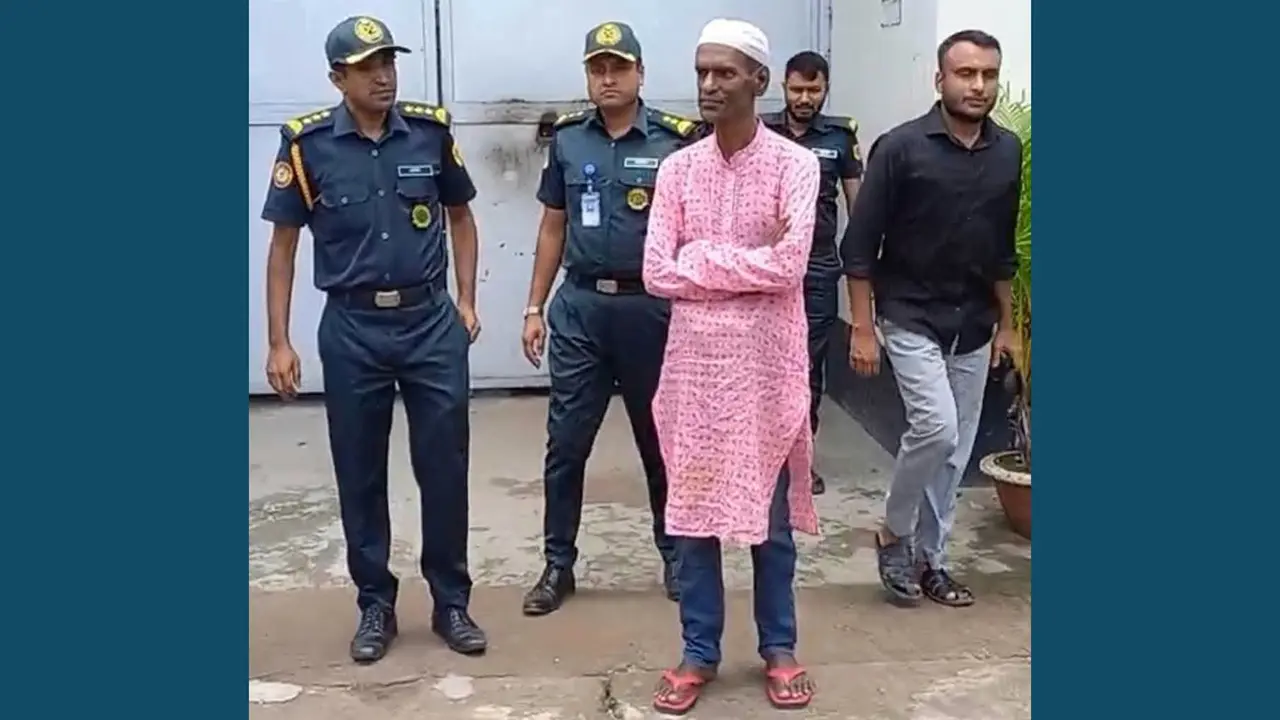 বিনা বিচারে ৩০ বছর কারাগারে, অবশেষে মুক্তি পেলেন কনু মিয়া