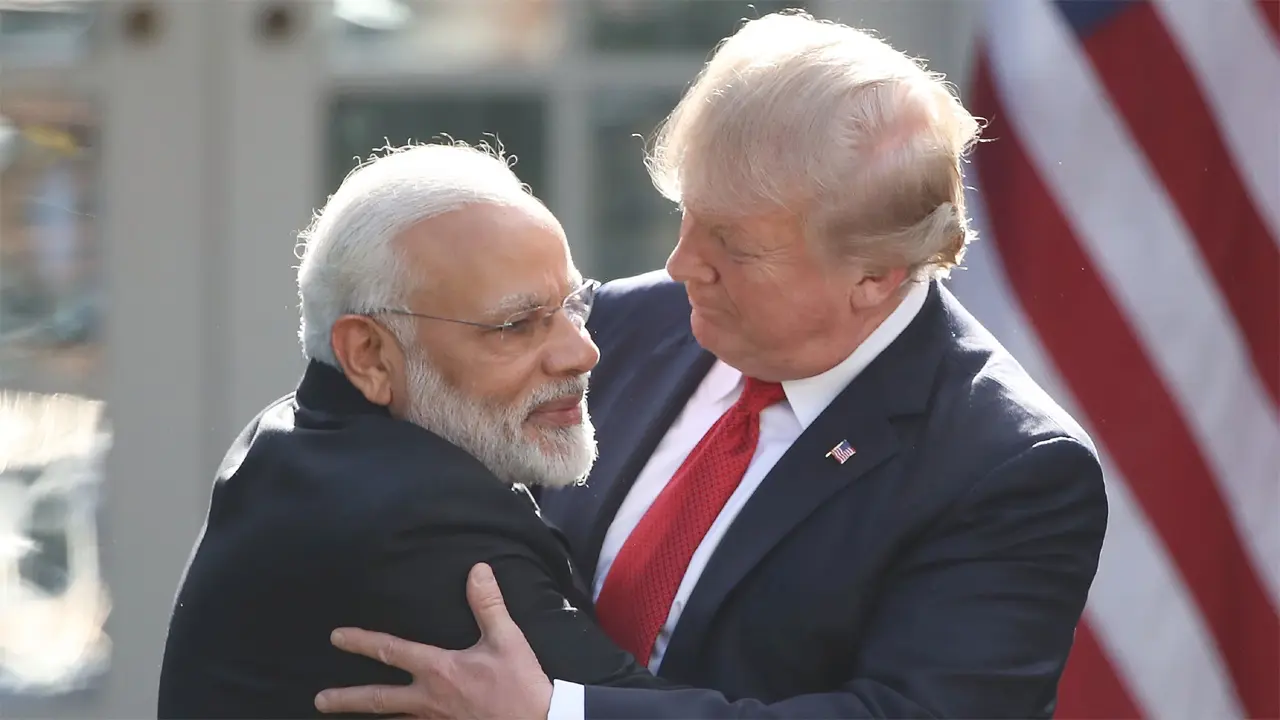 ভারতের ওপর ২৫ শতাংশ শুল্ক আরোপ করলেন ট্রাম্প