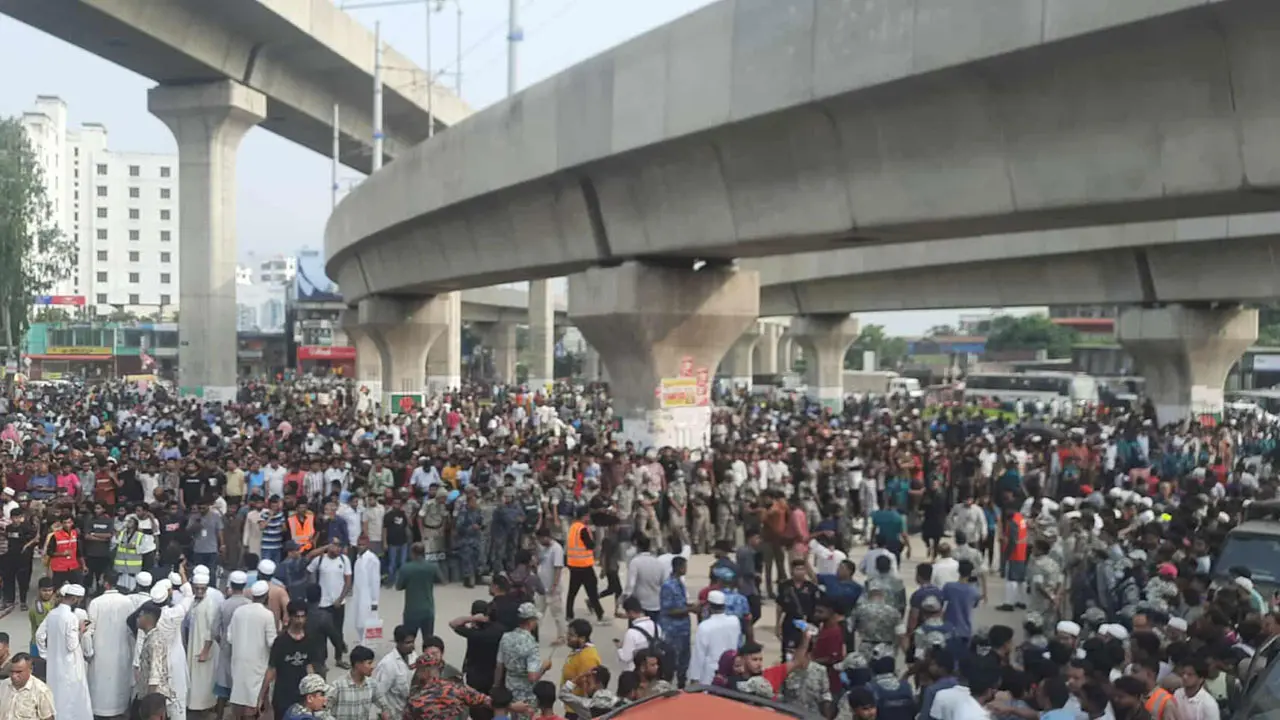 উত্তরায় বিমান বিধ্বস্ত : জাতীয় বার্নে হটলাইন চালু