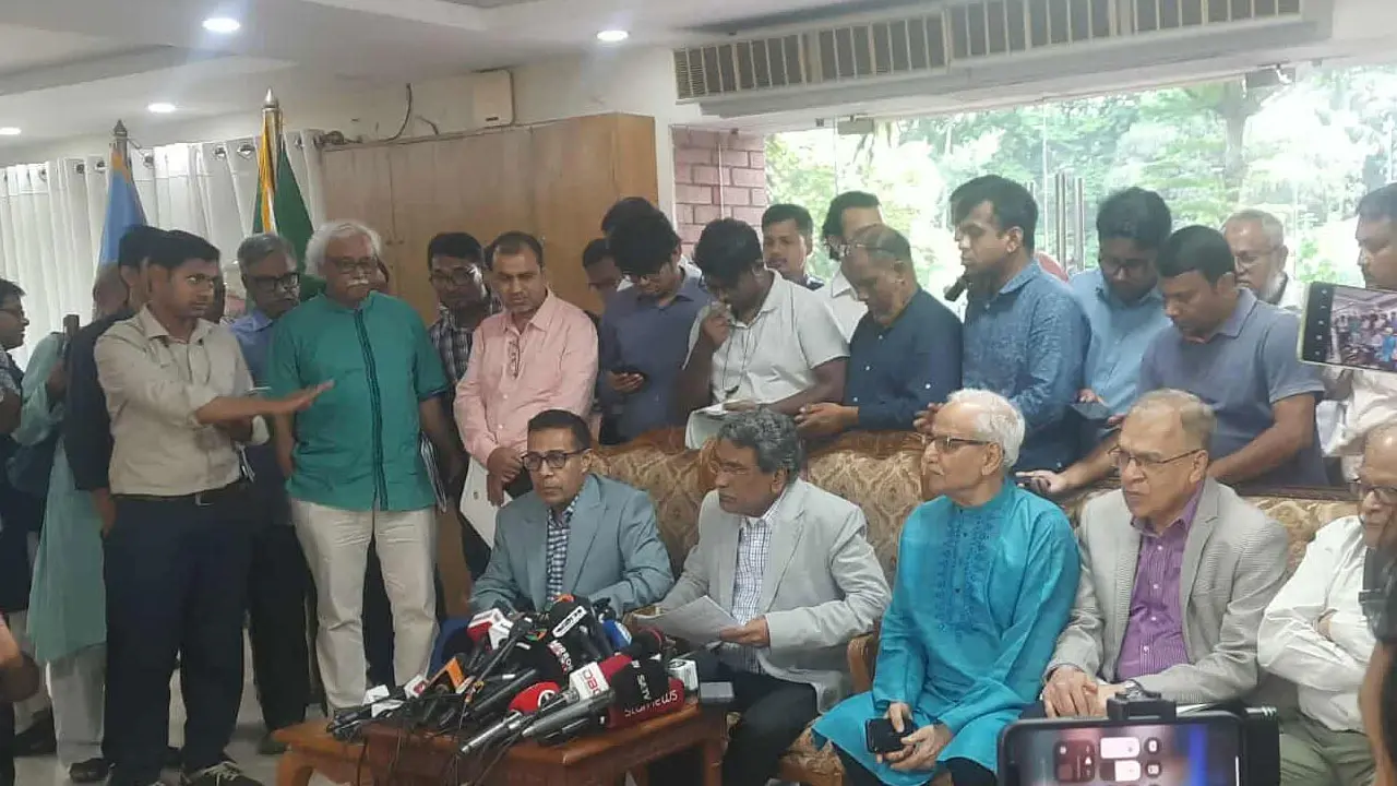 প্রধানমন্ত্রীর মেয়াদকাল নিয়ে বিএনপিসহ তিন দলের ভিন্নমত : আলী রীয়াজ