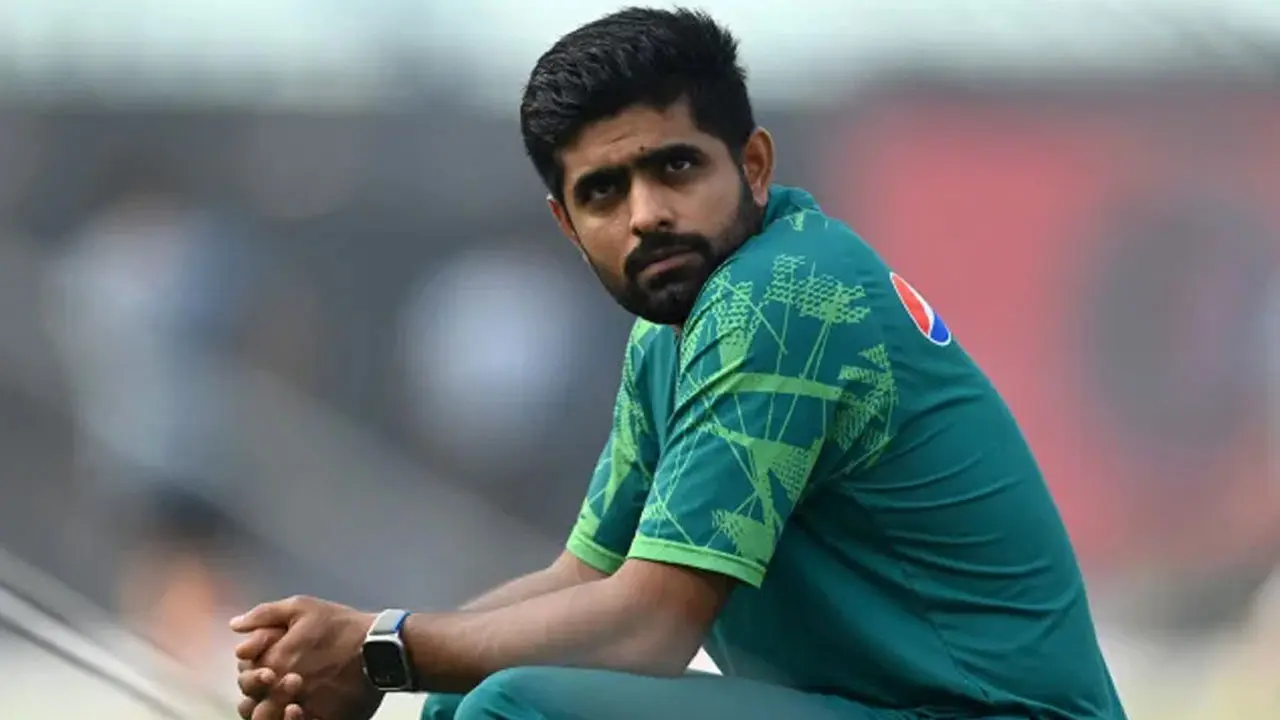 ২ হাজার ৬৯২ দিন পর বাবরের এমন দিন