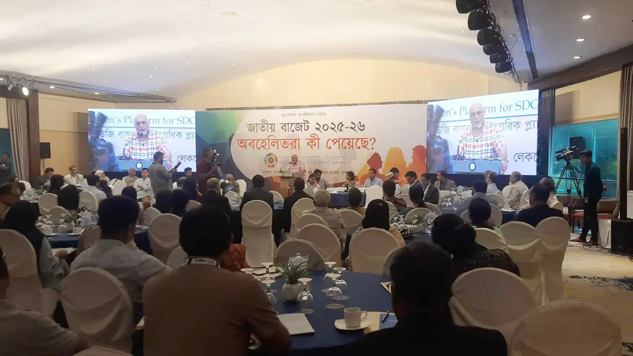 প্রস্তাবিত বাজেটে প্রত্যাশার বাস্তবায়ন দেখছি না : দেবপ্রিয় ভট্টাচার্য