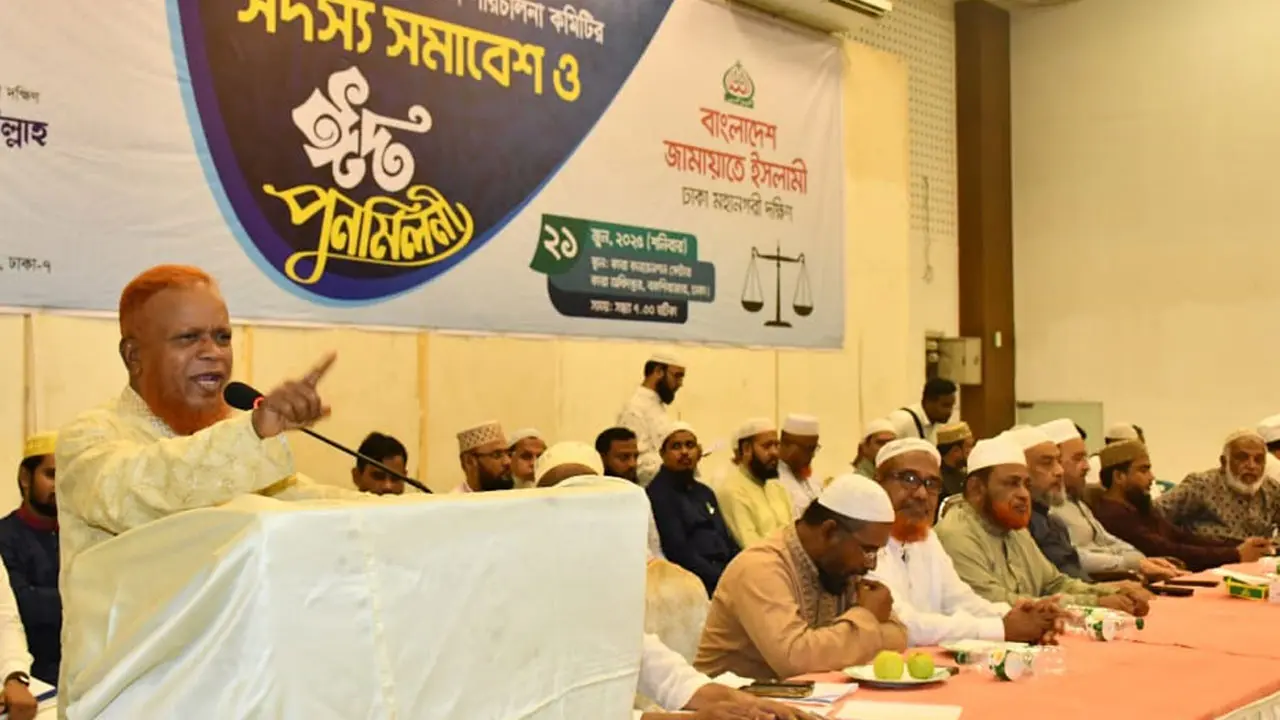 প্রধানমন্ত্রী একক ক্ষমতার অধিকারী হওয়ায় সরকার ফ্যাসিস্ট হয়ে ওঠে : বুলবুল