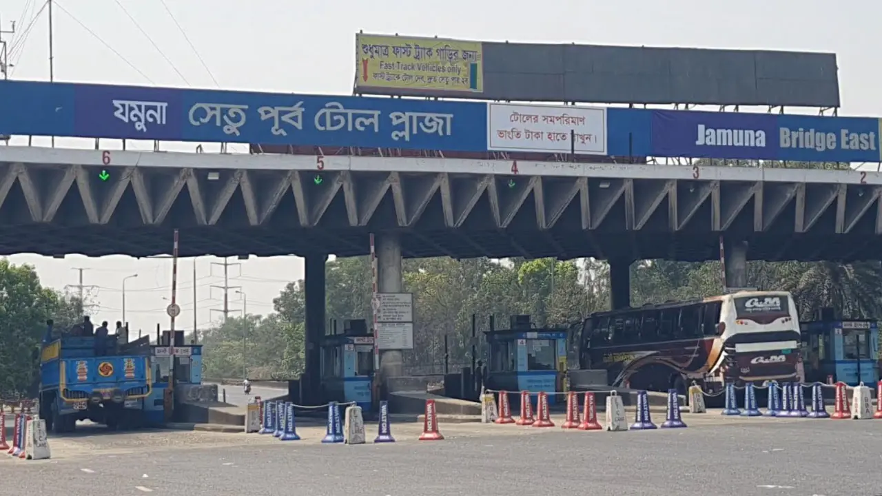 যমুনা সেতু দিয়ে ৩৩ হাজার যানবাহন পারাপার, টোল আদায় ২ কোটি ৮৬ লাখ টাকা