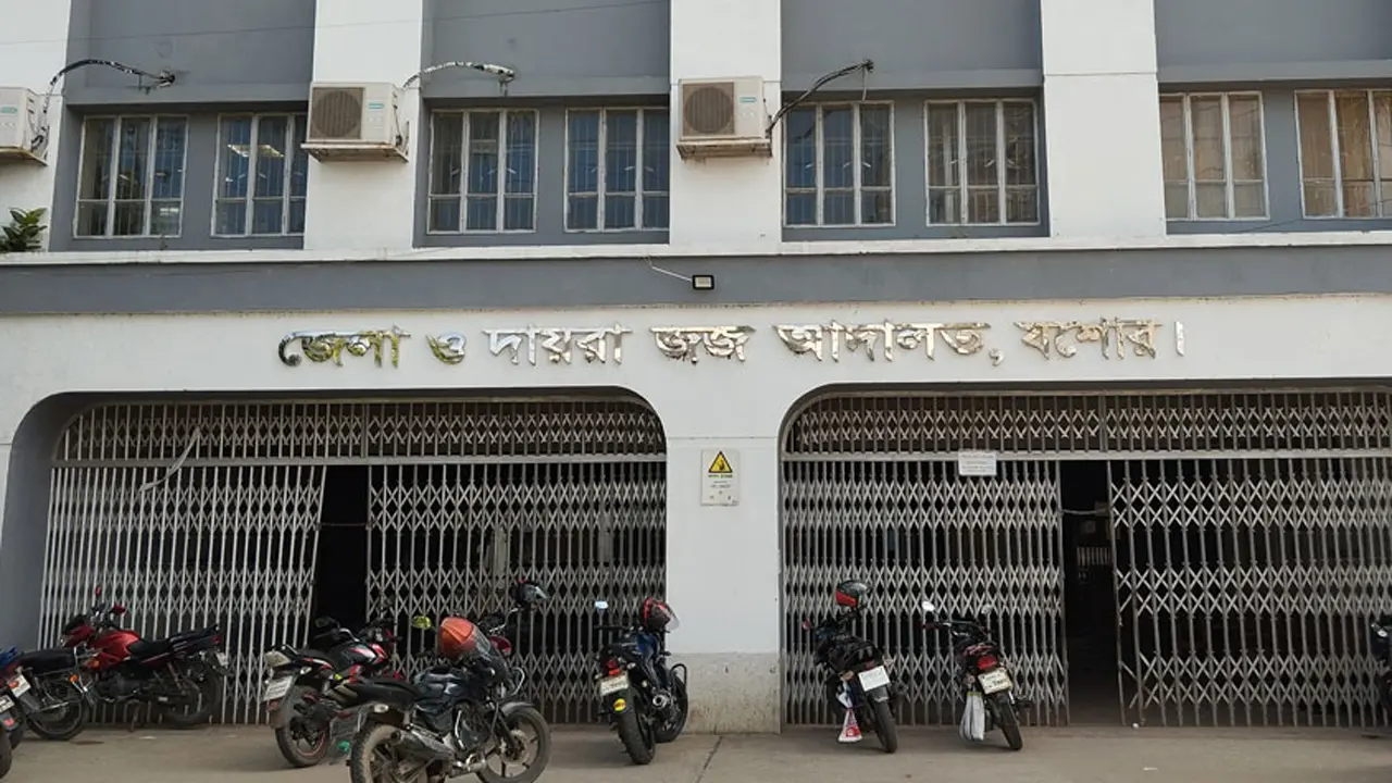 মিথ্যা প্রলোভনে রাশিয়া-ইউক্রেন যুদ্ধে পাচার, ৪ জনের নামে মামলা
