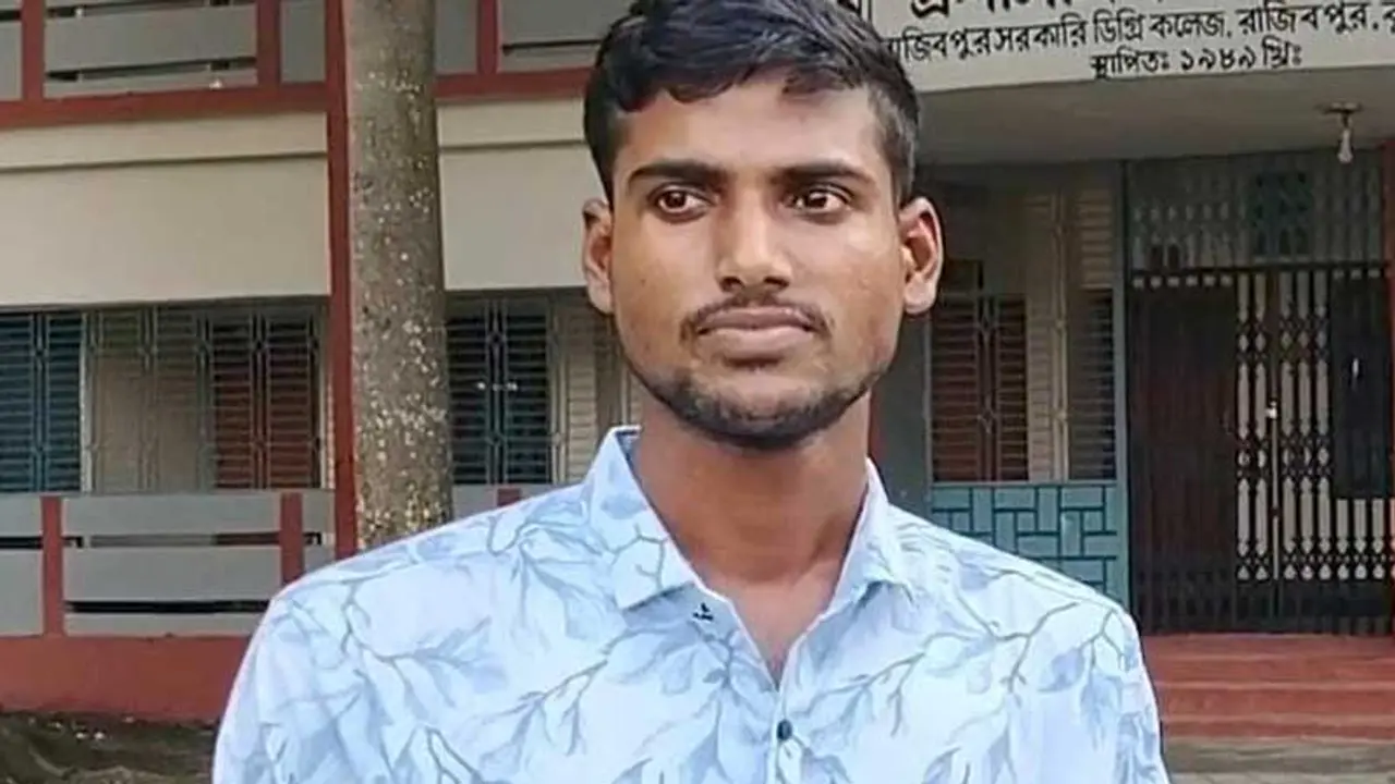 কলেজের ভুলে হয়নি শিক্ষার্থীর ফরম পূরণ, আবারও টাকা নিল কর্তৃপক্ষ  