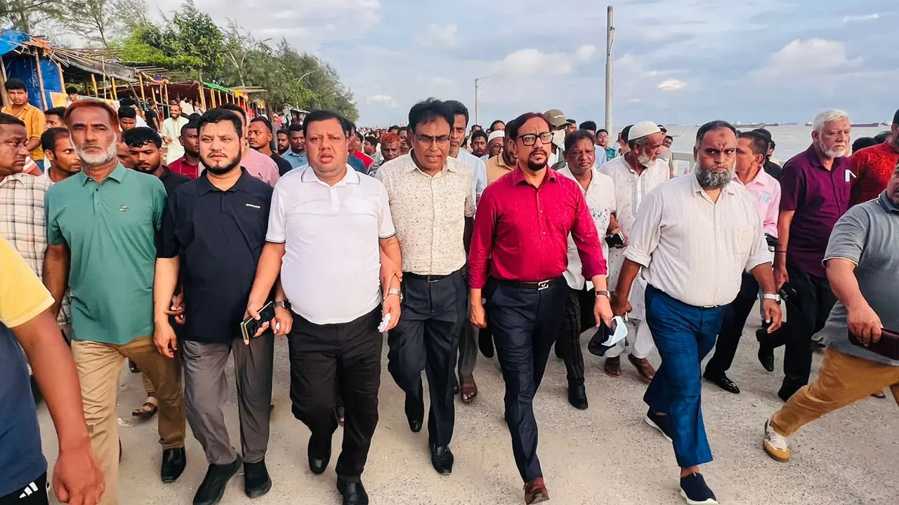 পতেঙ্গা সৈকত হবে আন্তর্জাতিক মানের পর্যটন কেন্দ্র : মেয়র শাহাদাত
