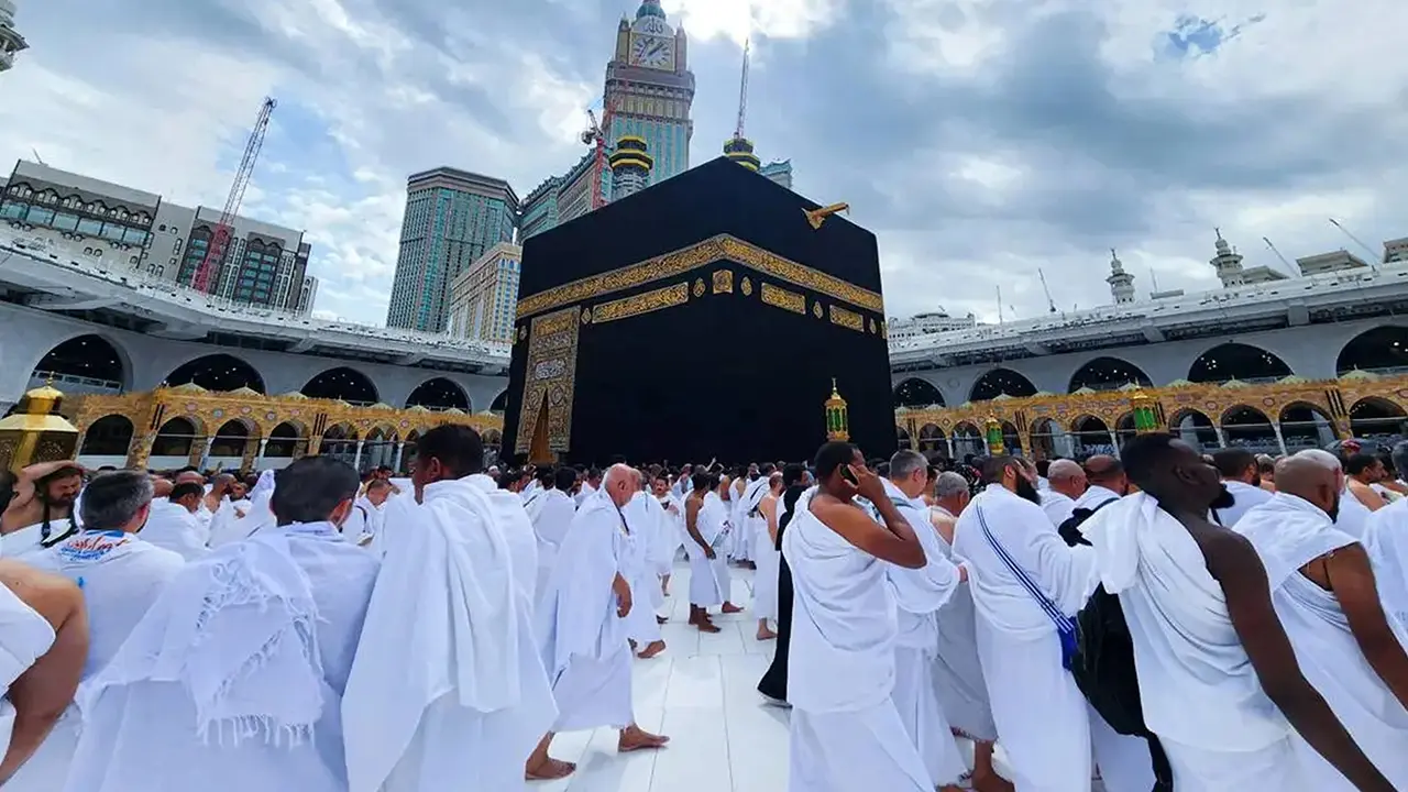 হজে গিয়ে ২২ বাংলাদেশির মৃত্যু