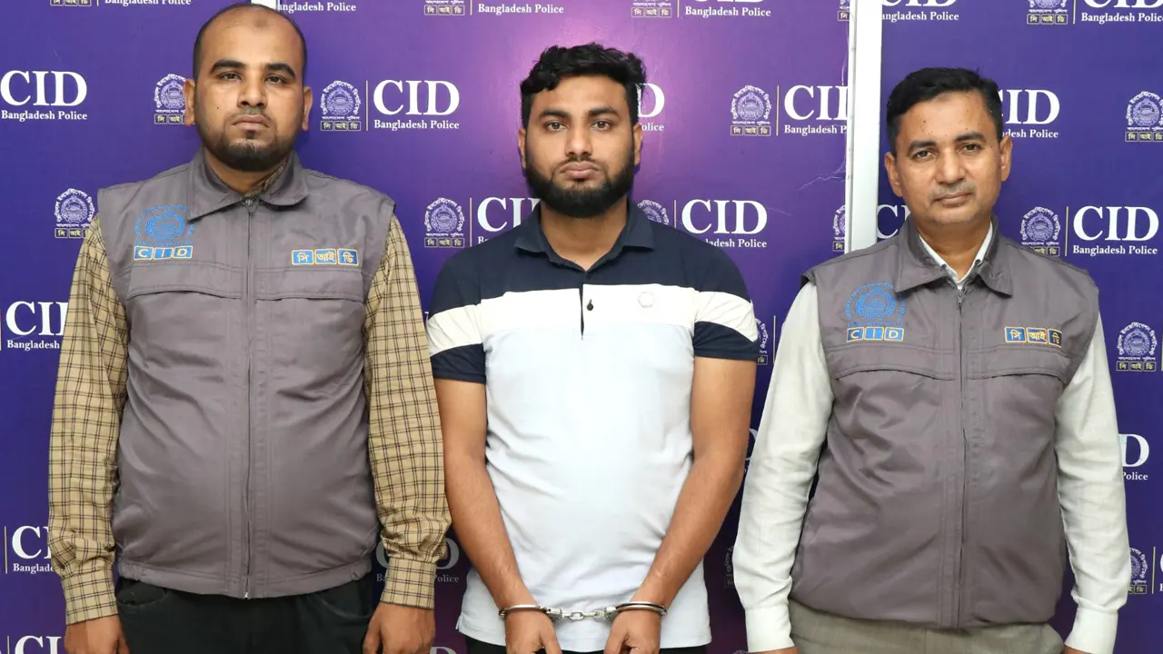 শিশুর পর্নোগ্রাফি প্রস্তুত ও প্রচারের অভিযোগে যুবক গ্রেপ্তার