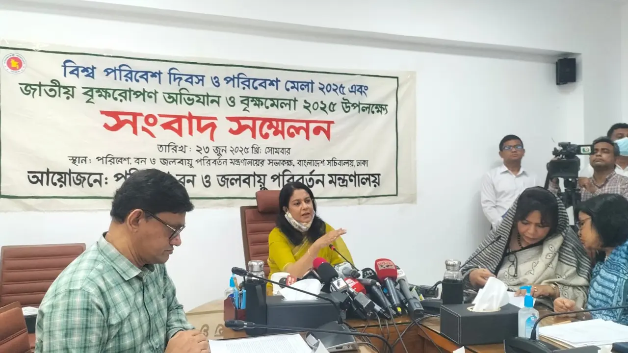 নূরুল হুদাকে হেনস্তার ঘটনার তীব্র নিন্দা জানিয়েছেন পরিবেশ উপদেষ্টা