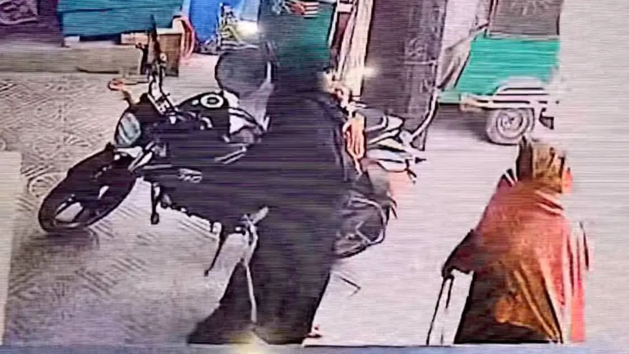 শেরপুরে ‍হাসপাতাল থেকে নবজাতক চুরির অভিযোগ