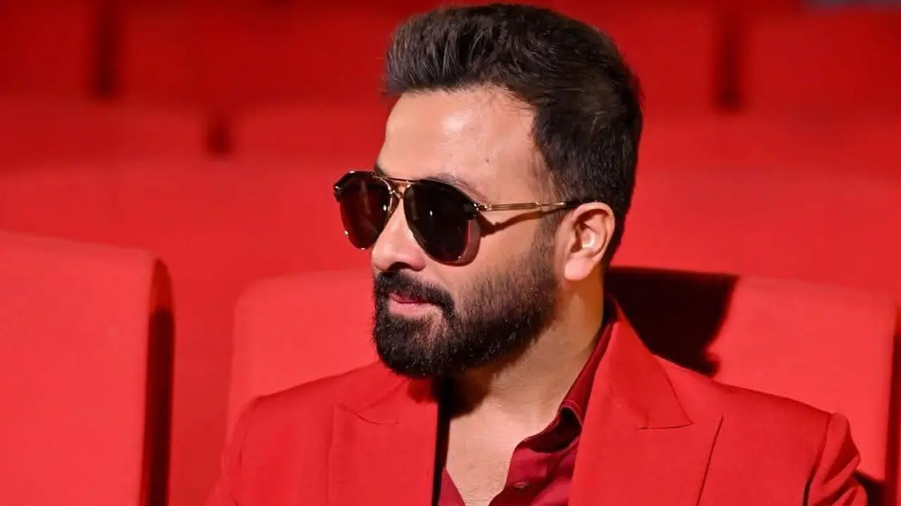 তাণ্ডবের সেটে অসুস্থ ছিলেন শাকিব, ওষুধ খেতেন লুকিয়ে