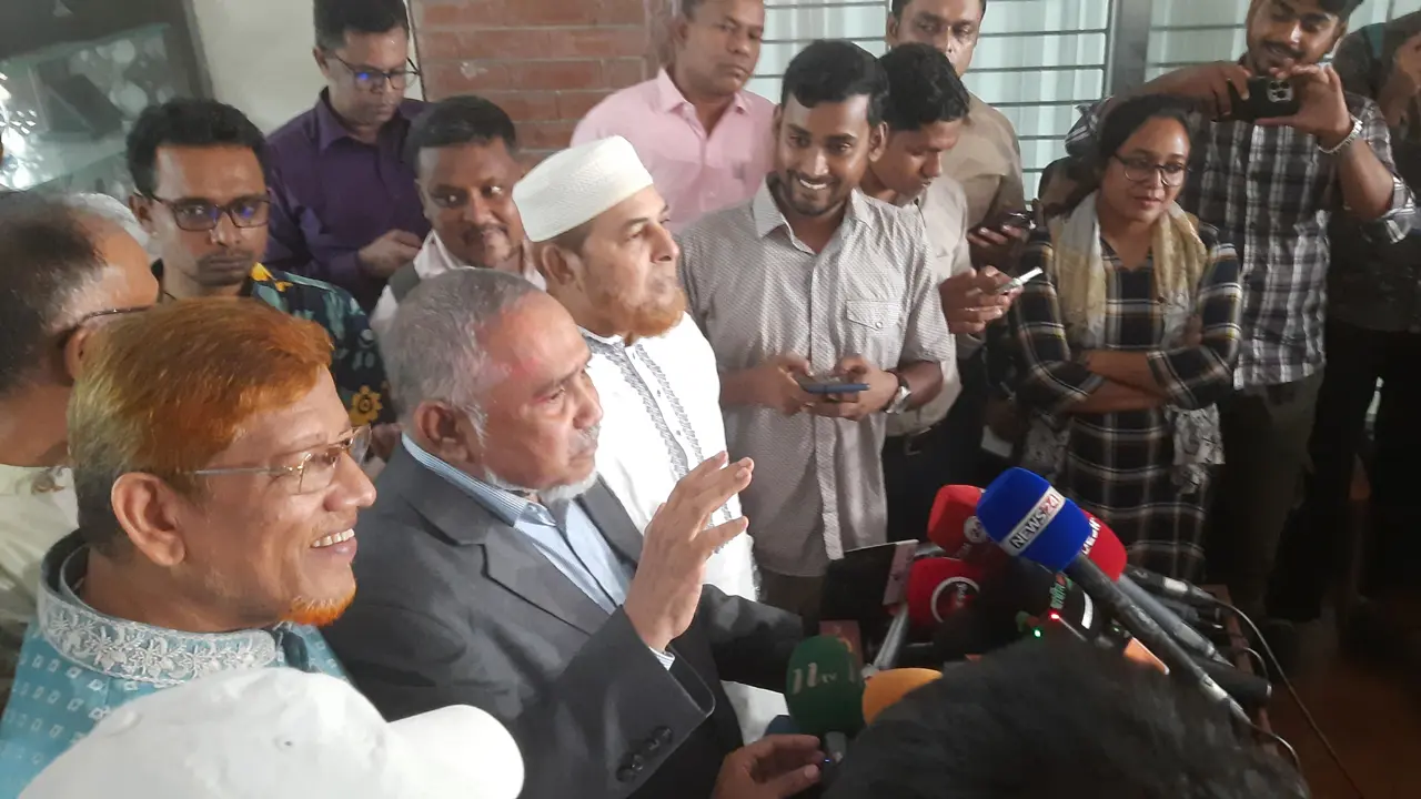 জীবদ্দশায় ১০ বছরের বেশি প্রধানমন্ত্রী থাকা যাবে না : জামায়াতের প্রস্তাব