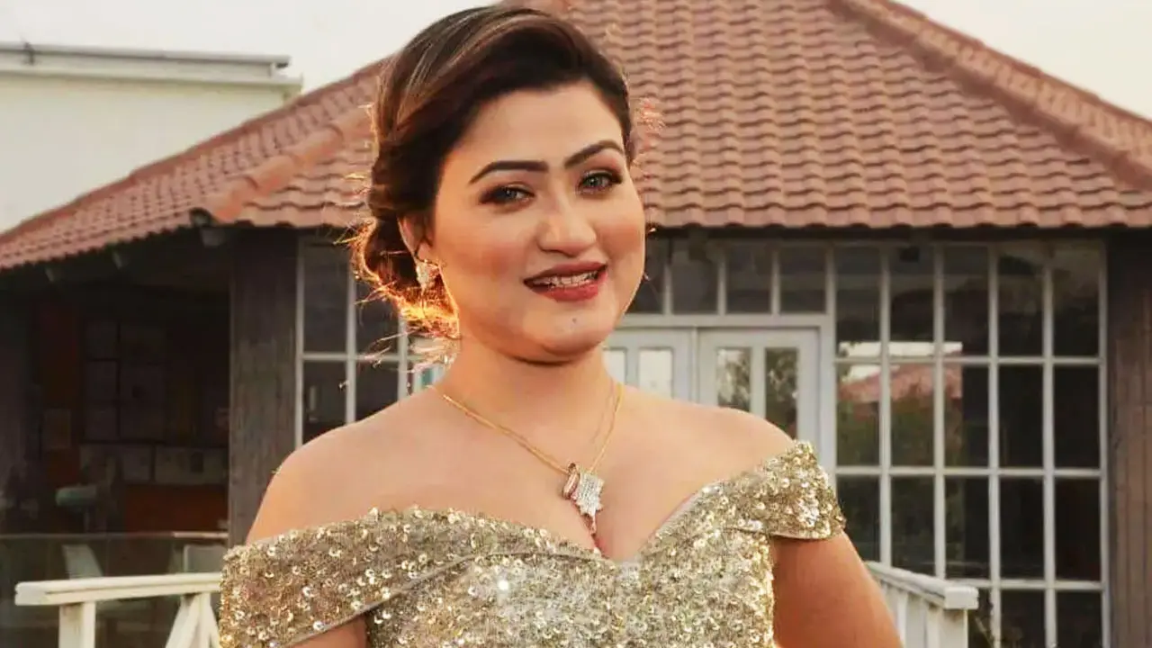 বিয়ে করছেন নায়িকা তানহা মৌমাছি
