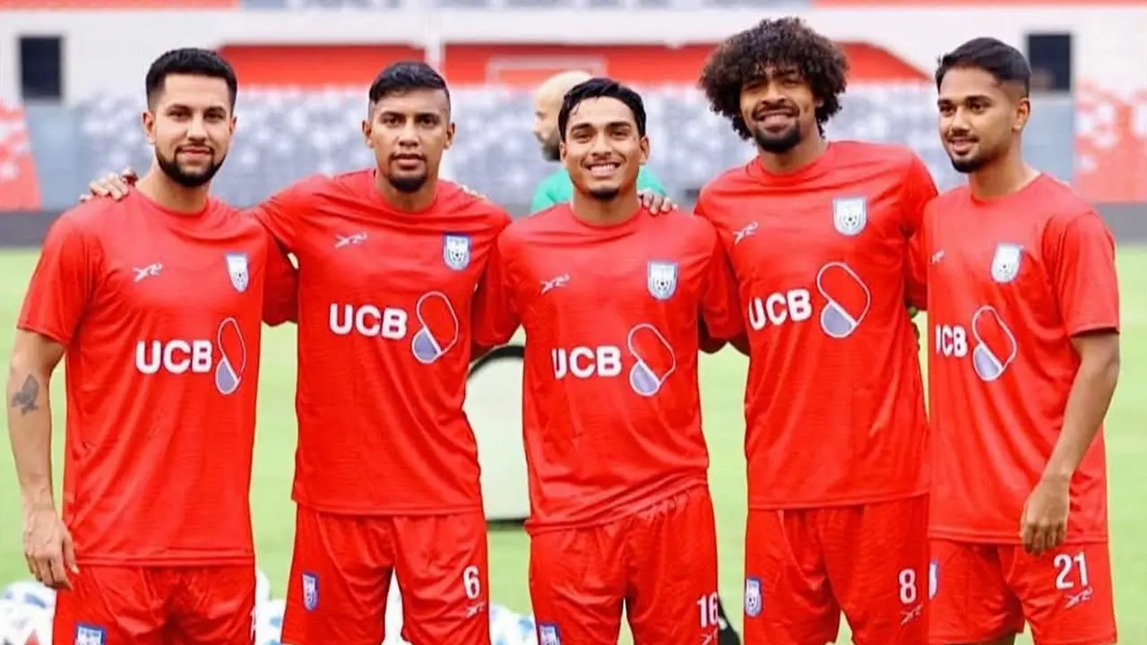 কিউবা নেই সিঙ্গাপুর ম্যাচে, প্রবাসী বাড়ায় খুশি জামাল