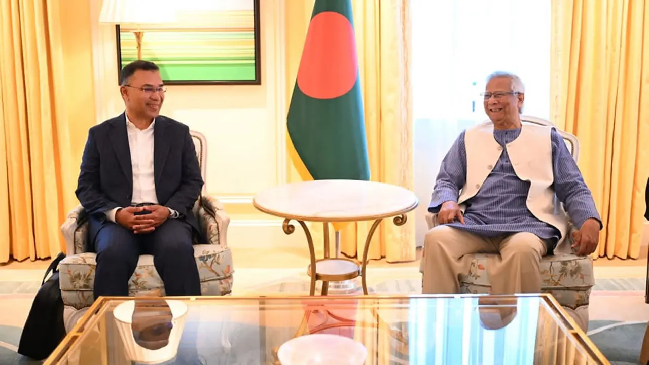 ড. ইউনূসকে মায়ের সালাম পৌঁছে দিলেন তারেক রহমান