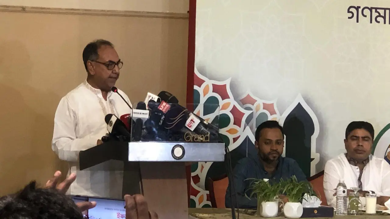 অবৈধ টাকা দেশ ধ্বংস করতে খরচ করছে ফ্যাসিস্টের দোসর ব্যবসায়ীরা