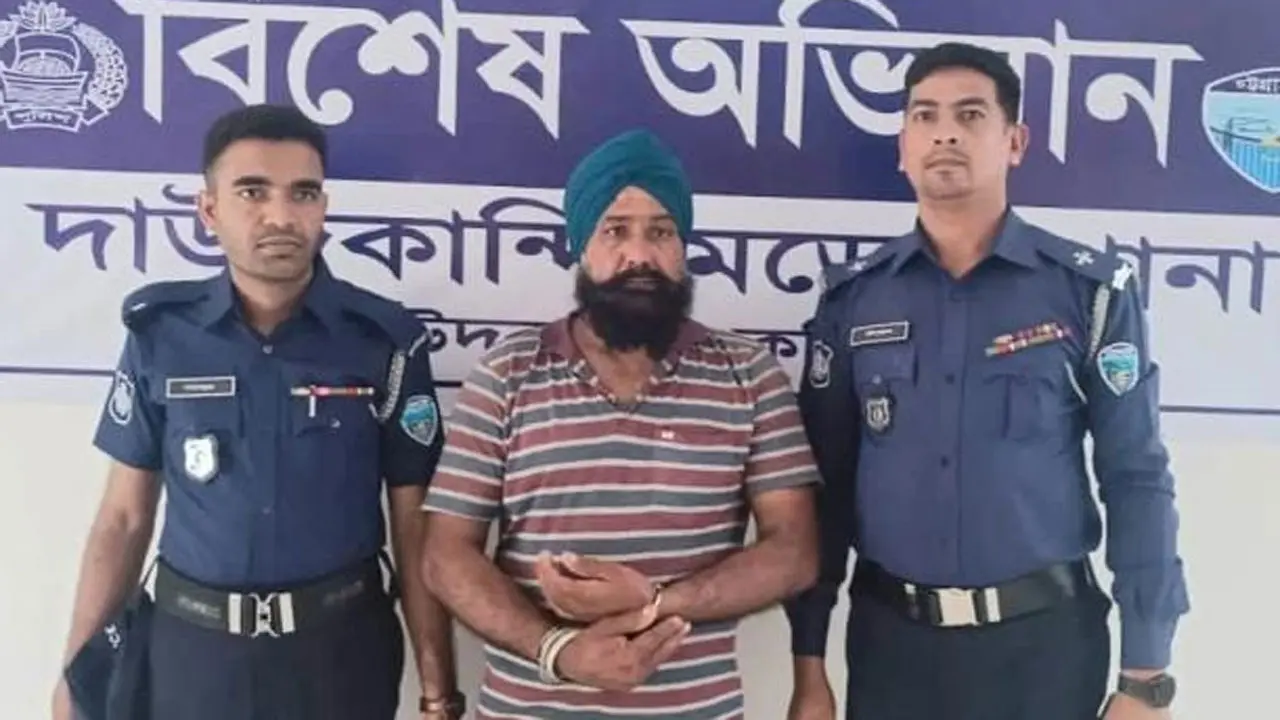 কুমিল্লায় ধর্ষণ চেষ্টার অভিযোগে ভারতীয় নাগরিক আটক
