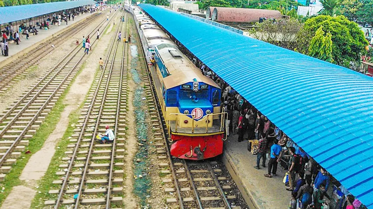 ঈদযাত্রায় বিমানবন্দর স্টেশনে দাঁড়াবে না ৯ ট্রেন