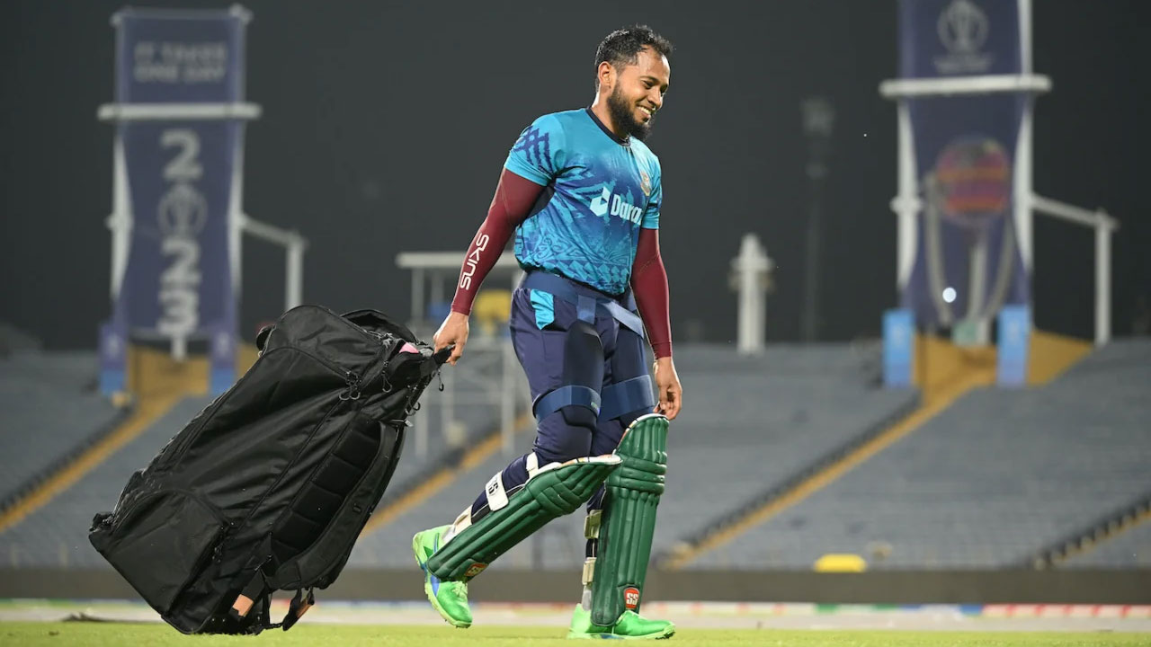 মুশফিকের বিদায়ে সতীর্থদের কে কী বললেন