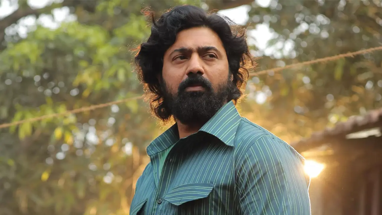 আপনি আমাদের টেনশনে রেখেছেন : দেব 